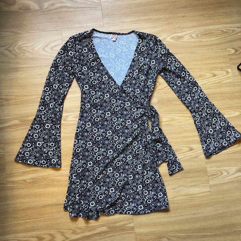 Gorgeous mini dress